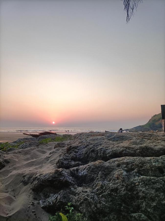 Om D S Cafe 51 & Beach Stay Gokarna (Karnataka) Exterior foto