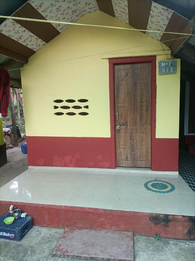 Om D S Cafe 51 & Beach Stay Gokarna (Karnataka) Exterior foto
