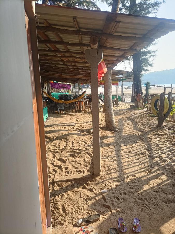 Om D S Cafe 51 & Beach Stay Gokarna (Karnataka) Exterior foto