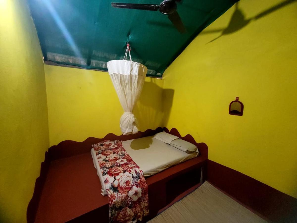 Om D S Cafe 51 & Beach Stay Gokarna (Karnataka) Exterior foto